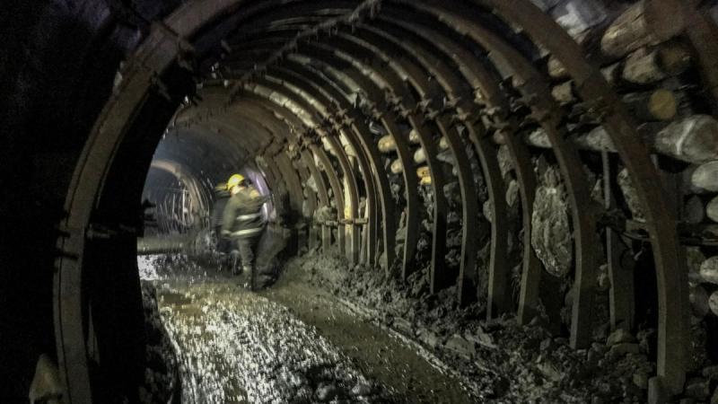 Компания Georgian Manganese приостановила все операции по добыче руды и выпуску ферросплавов.