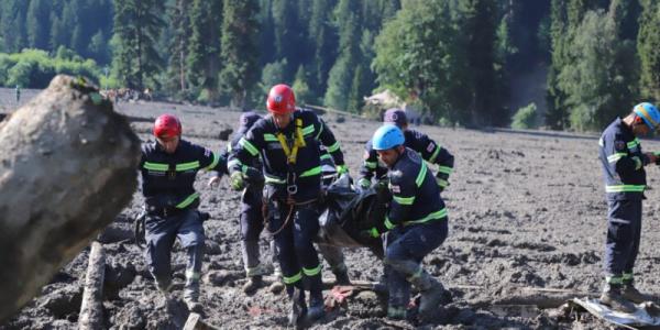 Международное сообщество выражает соболезнования семьям погибших в Шови