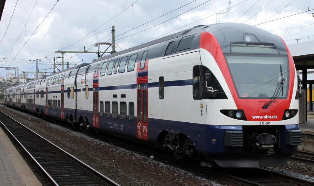 Грузия закупила швейцарские двухэтажные поезда