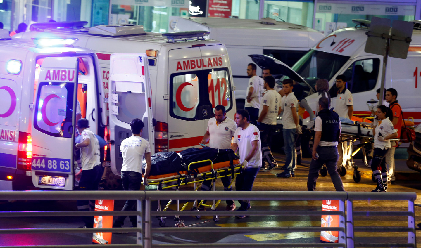 Власти Грузии выразили соболезнования в связи с произошедшими терактами в аэропорту Ататюрка.