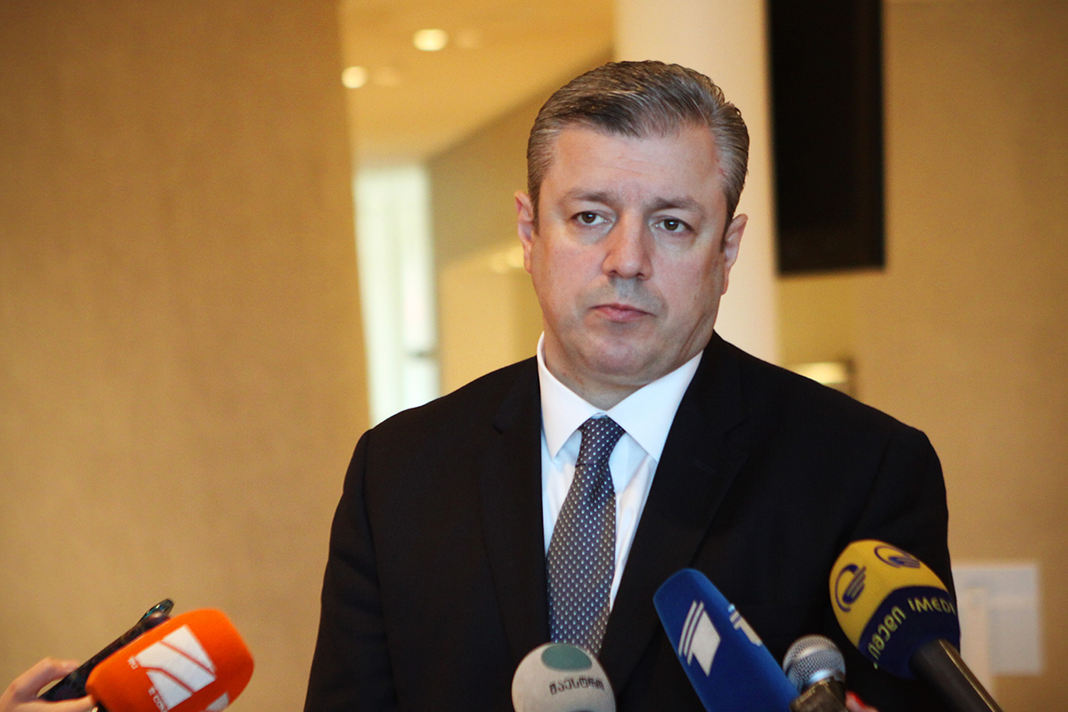 Премьер Грузии прокомментировал заявление о передаче секретной информации спецслужбам России