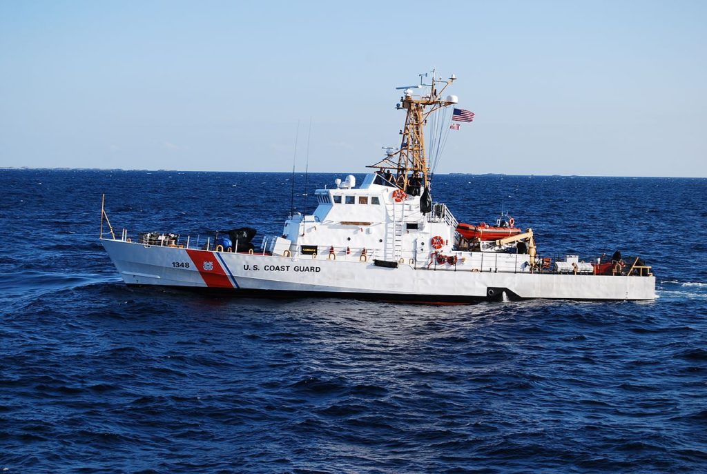 США передали Грузии два патрульных корабля класса «Island»