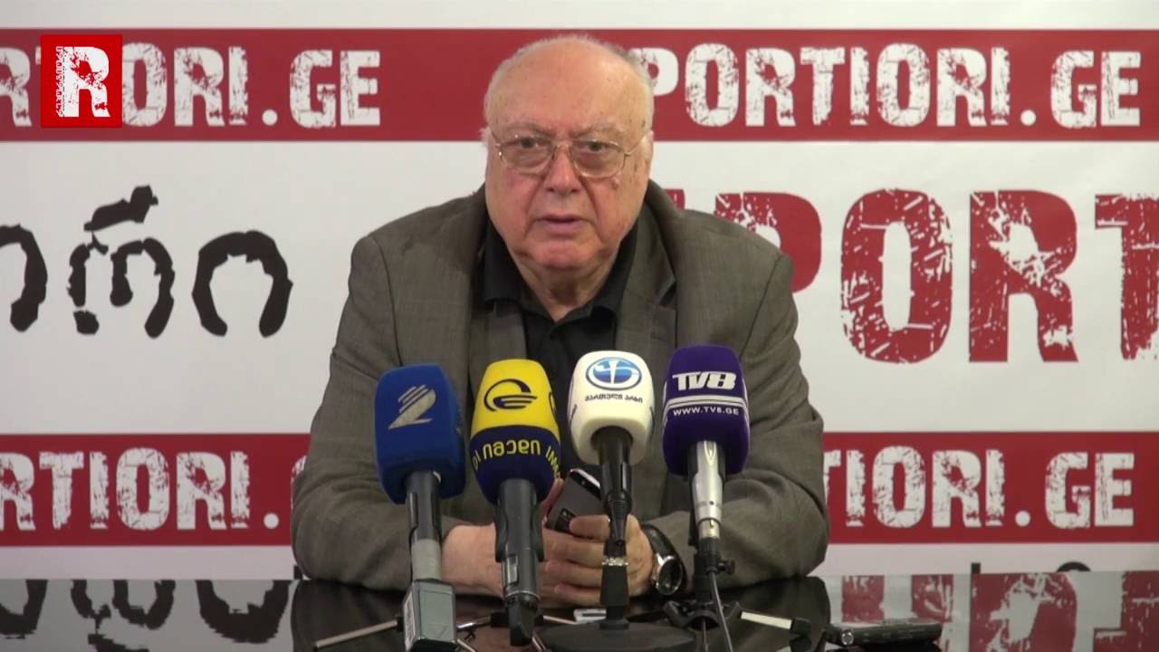 Один из лидеров партии "Промышленников" Зураб Ткемаладзе объявил об уходе из политики
