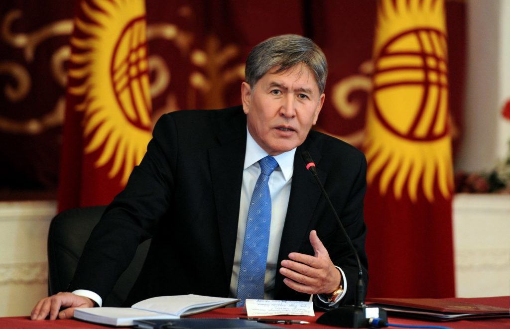 Президент Кыргызстана заявил о выводе российской военной базы с территории страны
