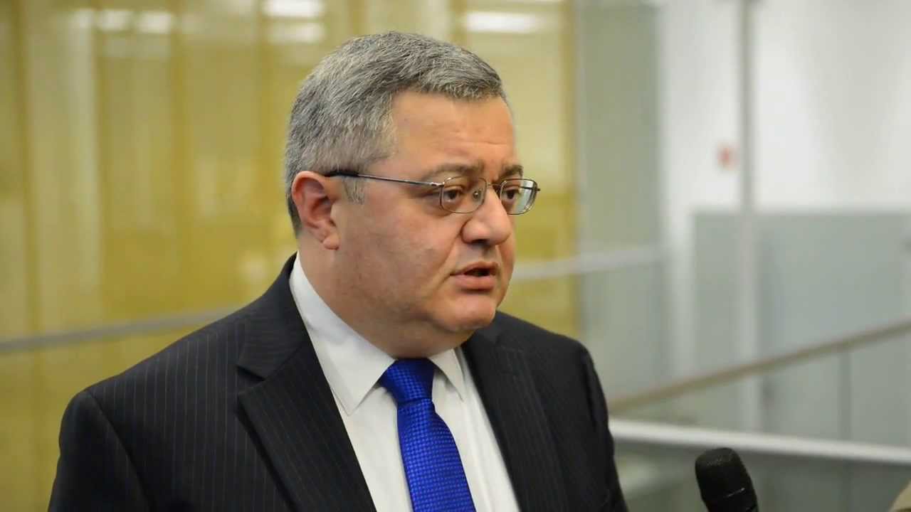 Усупашвили прогнозирует досрочную отставку президента Грузии