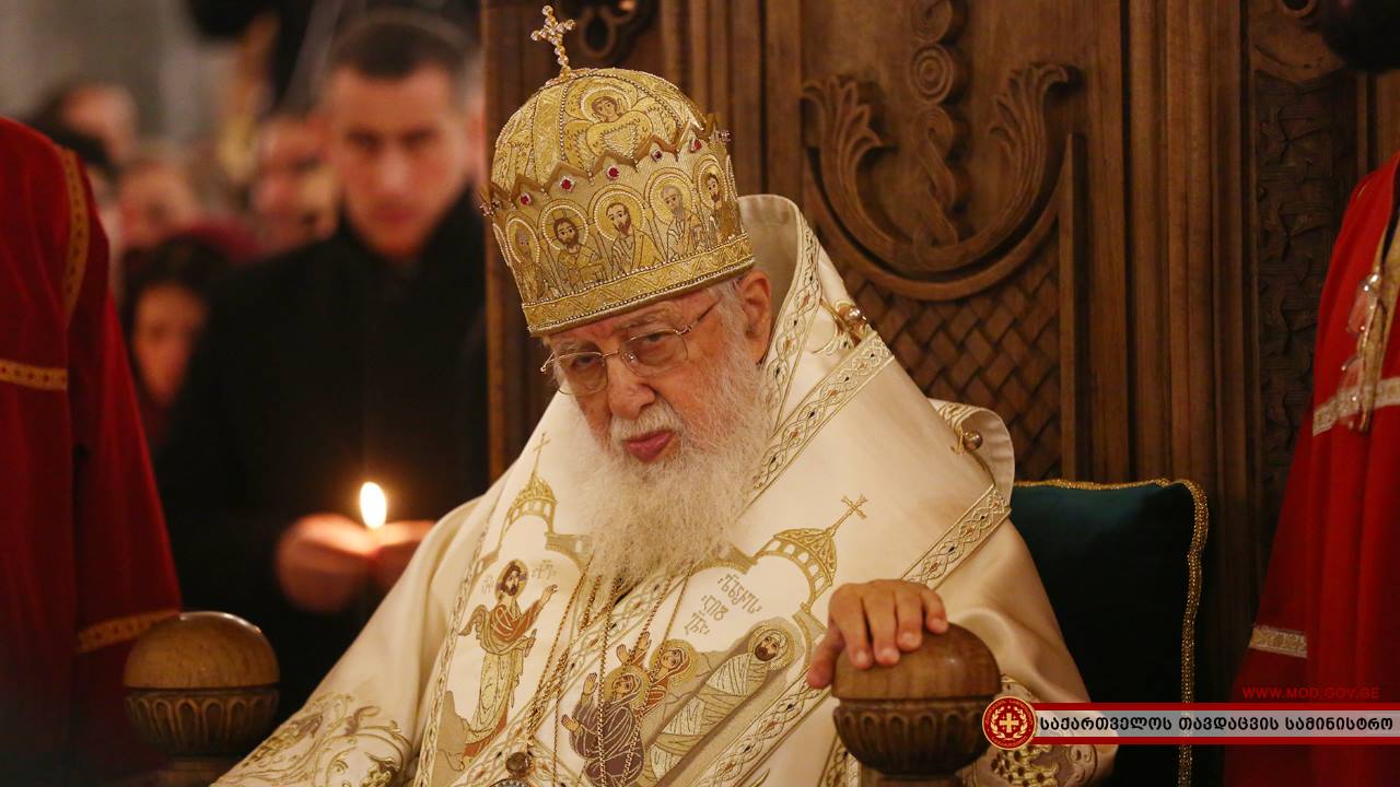 Парламент Грузии рассмотрит инициативу патриарха о конституционной монархии