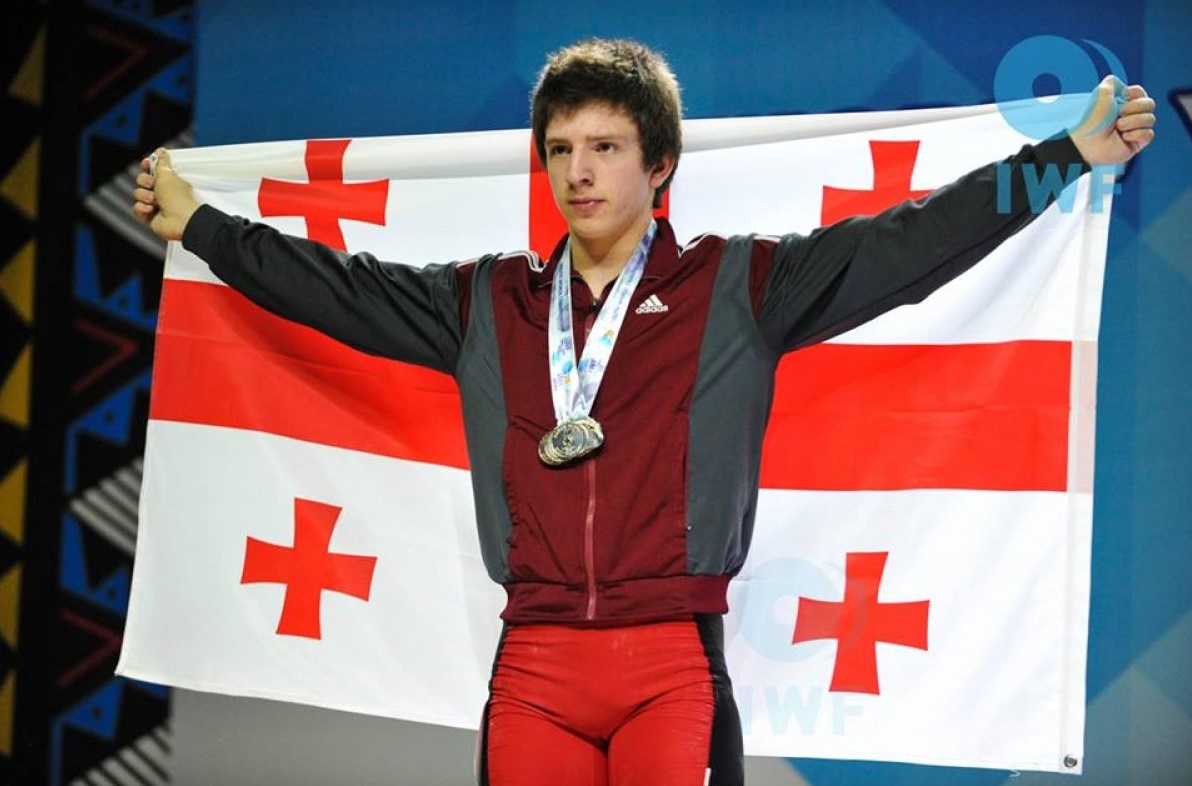 Рези Давитадзе - золотой призер ЧМ по тяжелой атлетике