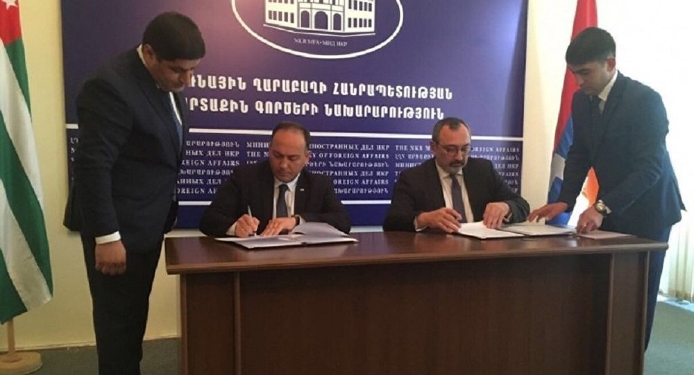 Де-факто МИД Абхазии и Нагорного карабаха подписали соглашение