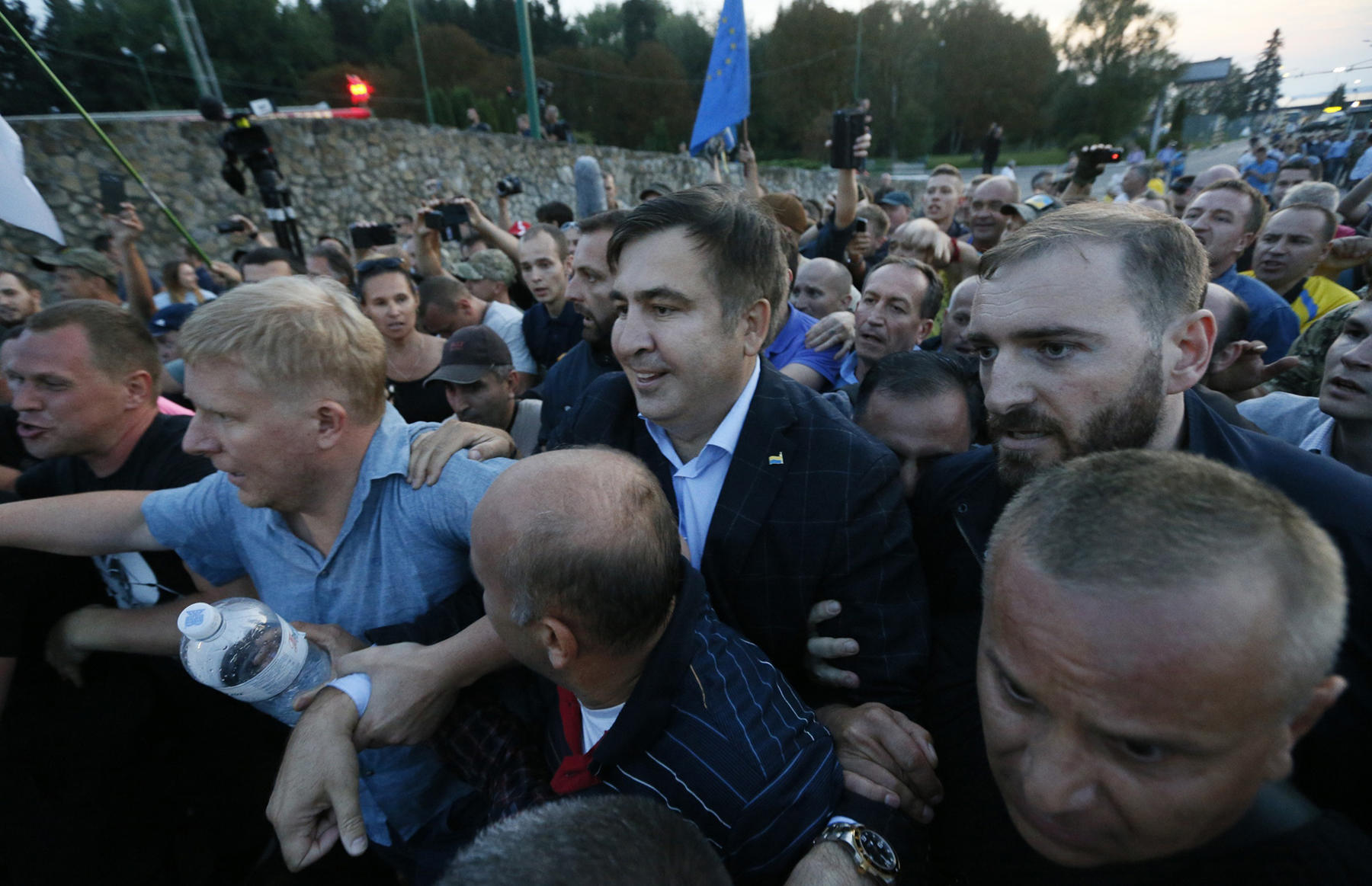 На Саакашвили завели уголовное дело в Украине