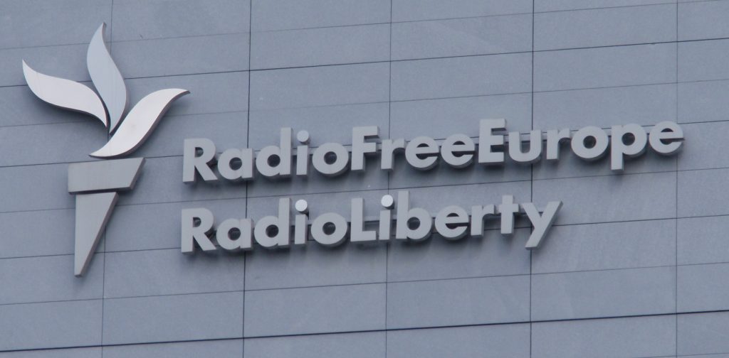 RFE RL 1 новости BBG Watch, featured, RFE/RL, Давид Какабадзе, Ника Гварамия, Радио свобода, Рустави-2, СМИ