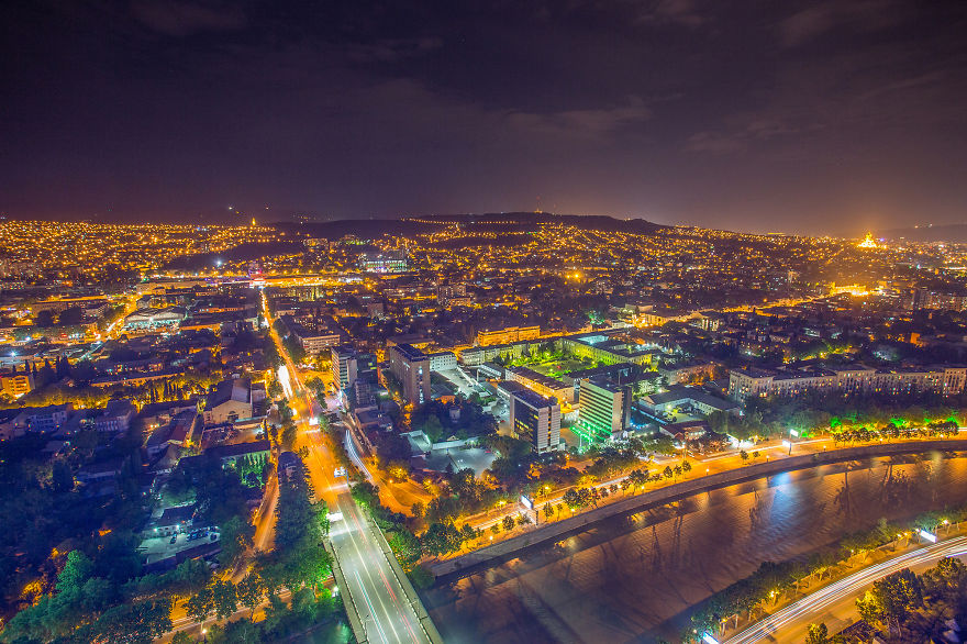 ночная экономика Тбилиси