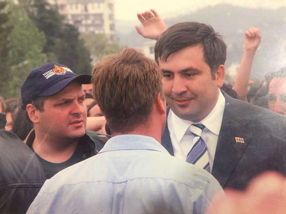 Baramidze Saakashvili 1 политика 2003, 23 ноября, featured, Бидзина Иванишвили, Георгий Барамидзе, Грузия, Михаил Саакашвили, Нино Бурджанадзе, революция, Революция роз