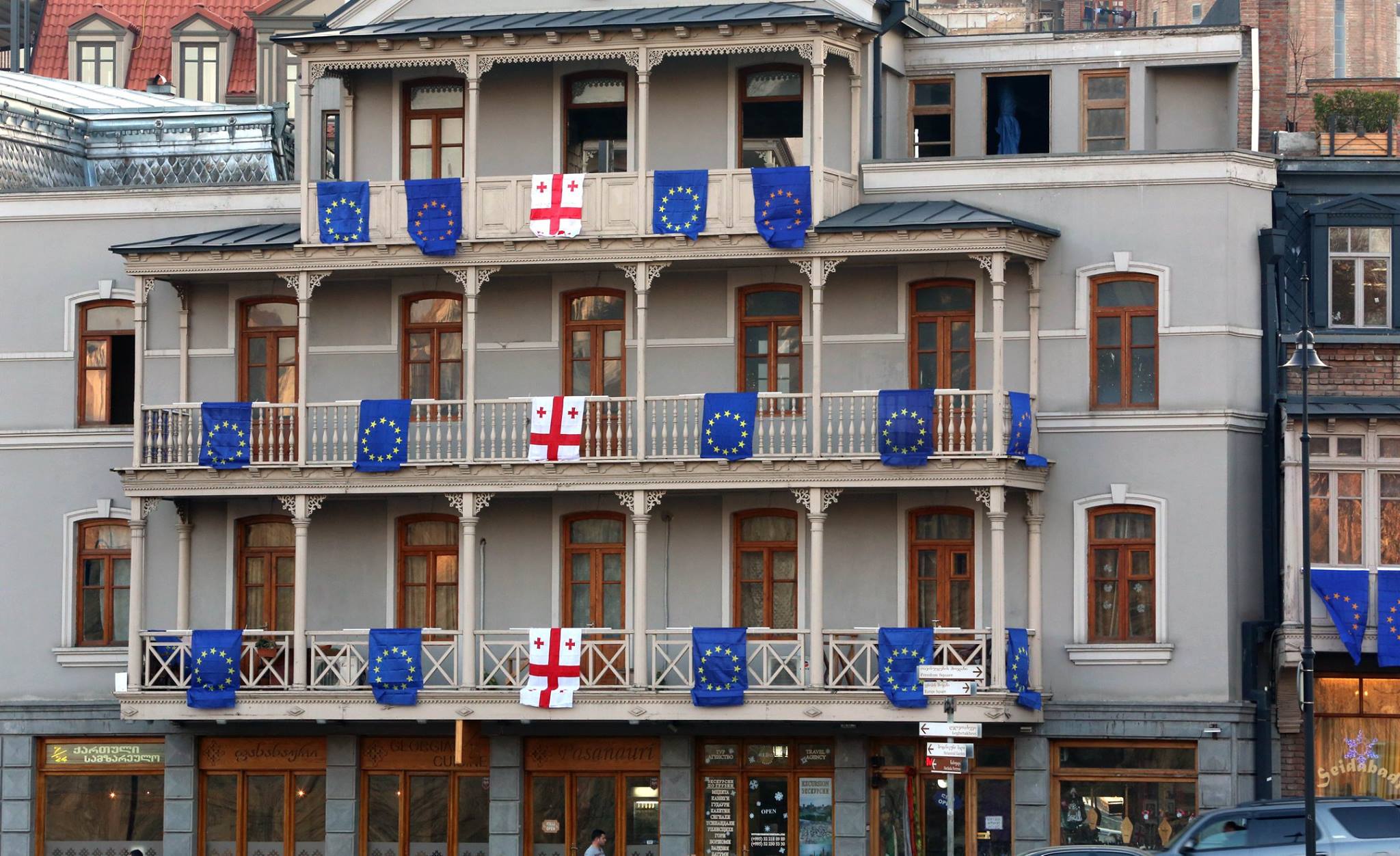 Georgia EU Flags 1 новости евросоюз, ес, оккупация