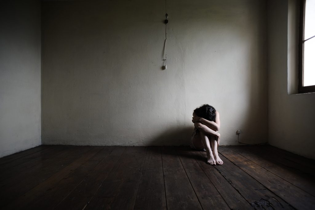 depression and sorrow PAELJGX новости домашнее насилие, евросоюз, Карл Харцель, ООН, ЮНИФЕМ