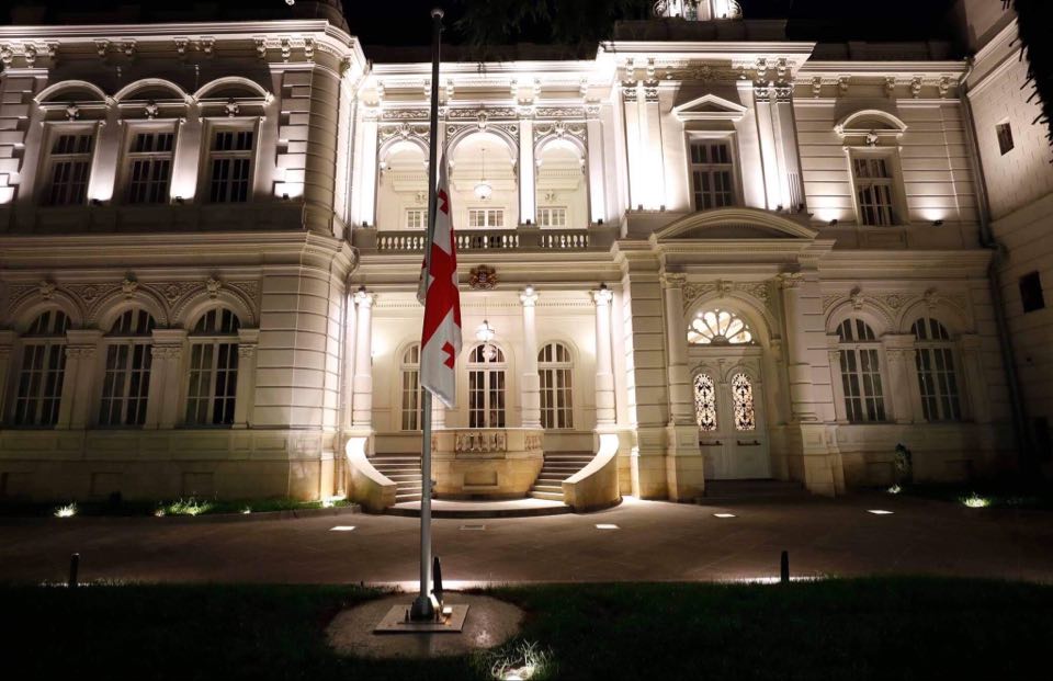 118651394 1208026162895852 4685776233950271581 n новости ДТП, резиденция президента Грузии, Саломе Зурабишвили