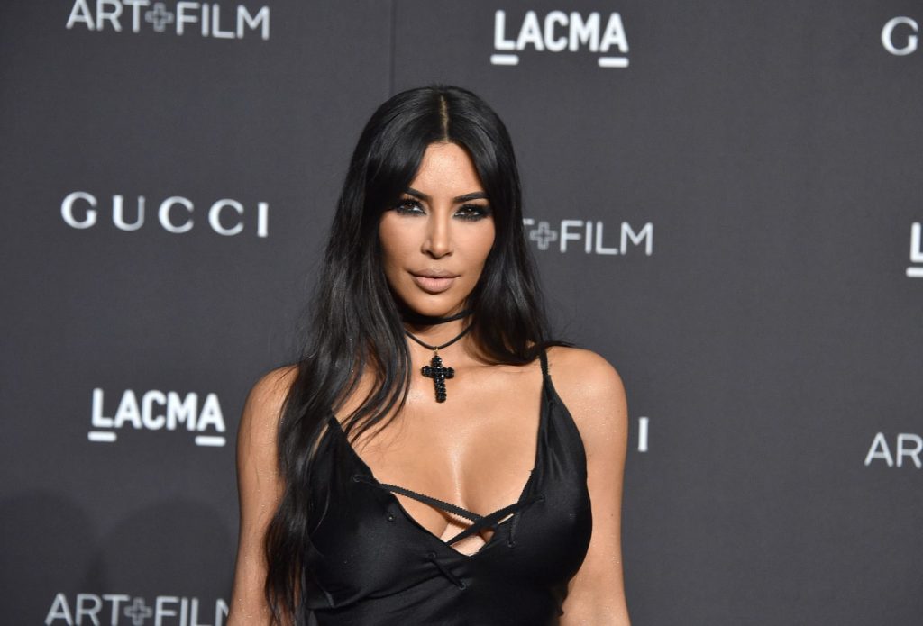kardashian 1 новости благотворительность, бои, Карабах, Ким Кардашьян