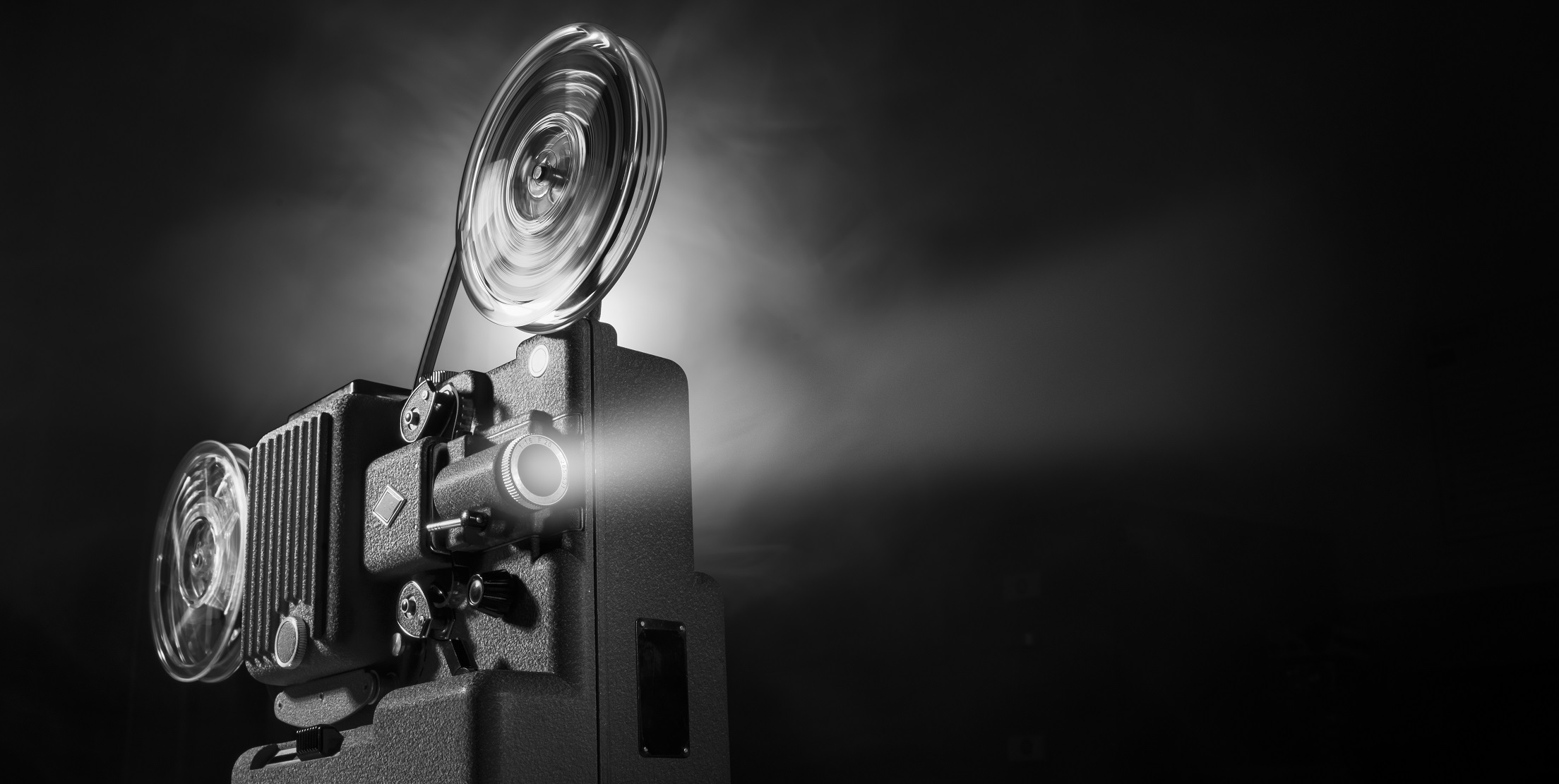 vintage film projector and film screening FSH2PGV кинофестиваль кинофестиваль