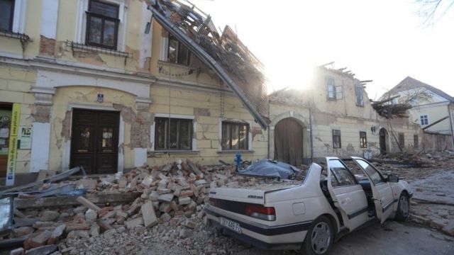 116294581 mediaitem116294580 Новости BBC землетрясение, Петринья, Хорватия