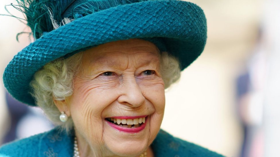 119340399 paqueen Новости BBC евро 2020, Королева Елизавета Вторая