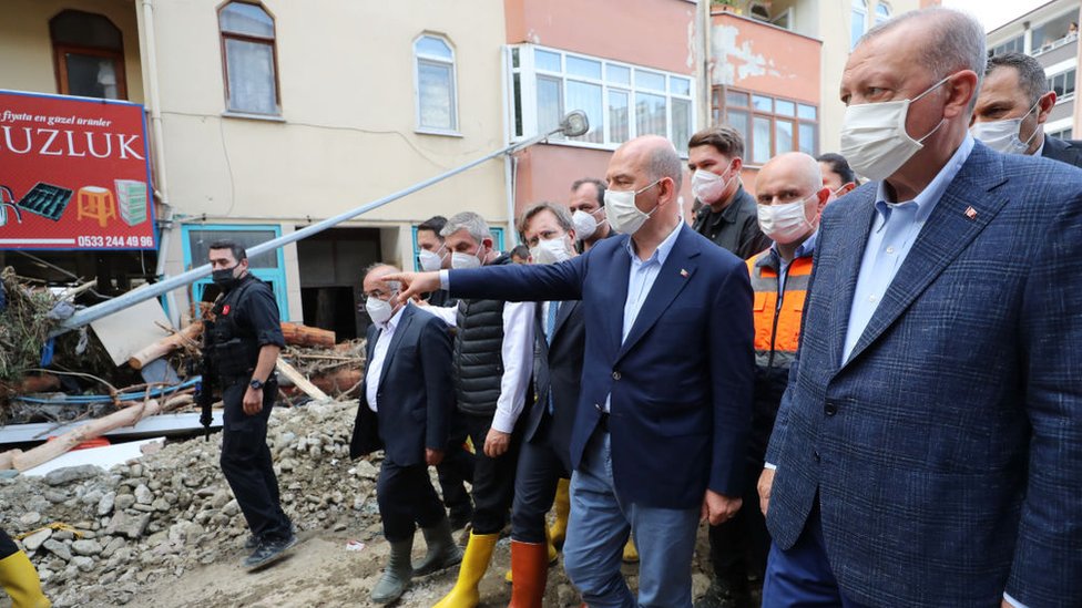 119929717 gettyimages 1234653737 наводнение в Турции наводнение в Турции