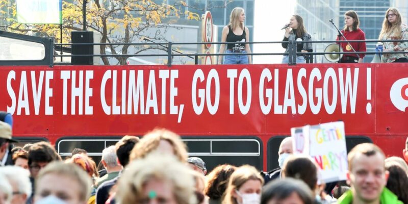 121137824 bus climate Новости BBC глобальное потепление, саммит в Глазго