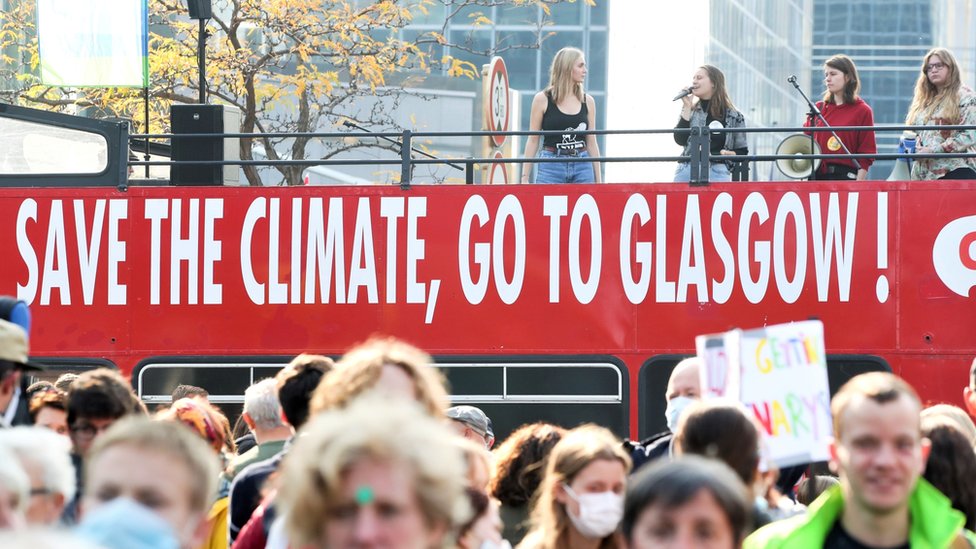 121137824 bus climate Новости BBC глобальное потепление, саммит в Глазго