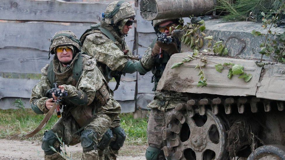 Украинский военнослужащий во время совместных с НАТО маневров Rapid Trident, сентябрь 2021 года