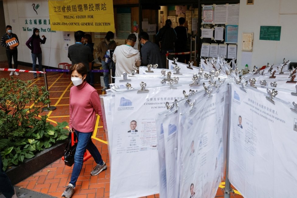 122282480 votequeue Новости BBC выборы, Гонконг