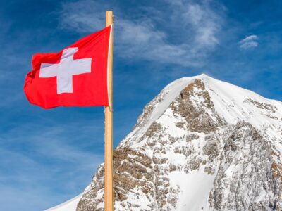 swiss flag 2021 08 29 01 04 15 utc Швейцария Швейцария