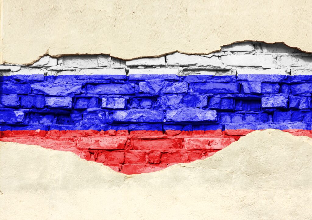 russian flag on brick wall 2021 09 04 11 31 45 utc новости CRRC Georgia, NDI, Грузия-Россия, опрос