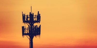 sunset and tall mast with cellular antenna 2021 10 17 06 22 53 utc Другая SOVA Beeline, featured, Veon, Грузия-Россия, Хвича Макацария