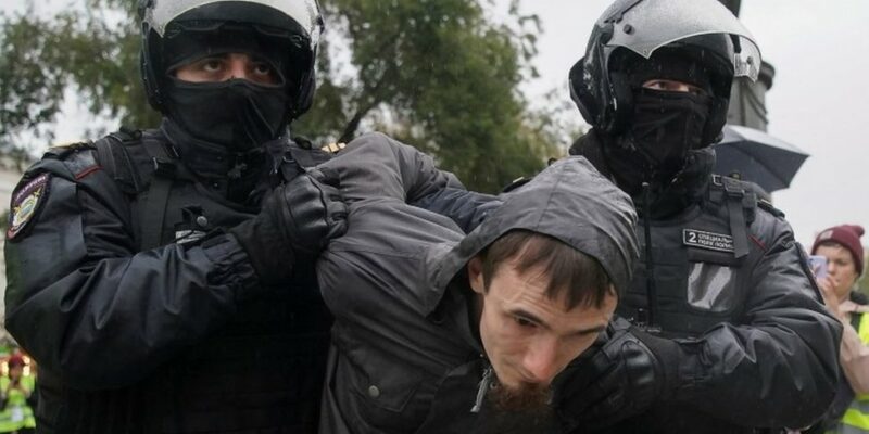 126838958 mediaitem126838957 Новости BBC мобилизация, протесты, Россия