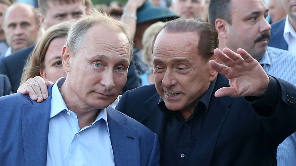 Путин и Берлускони в аннексированном Россией Крыму в 2015 году