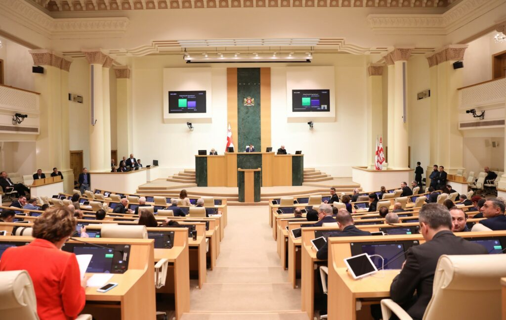 georgian parliament 782 новости закон об иноагентах, парламент Грузии