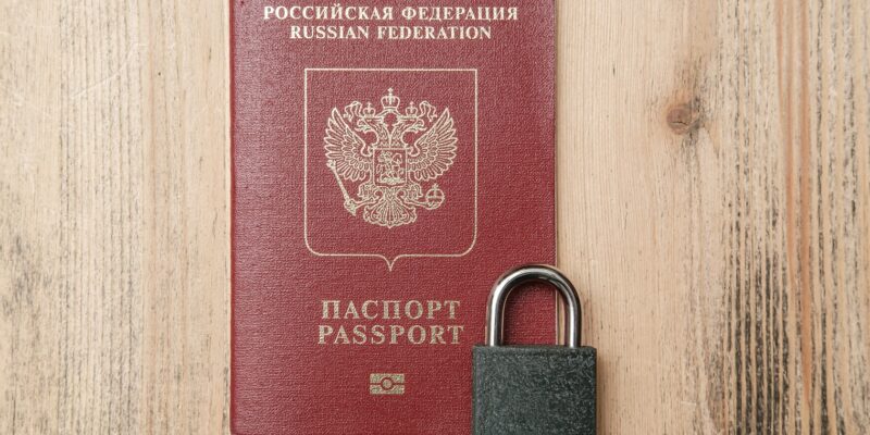 passport with padlock banning visits to other cou 2022 06 06 20 53 19 utc новости Абхазия, Грузия-ЕС, Грузия-Россия, Грузия-Украина, Южная Осетия