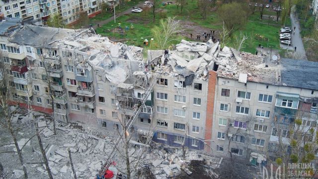Фото частично разрушенного дома опубликовал глава Донецкой областной военной администрации Павел Кириленко