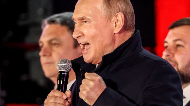 Путин на митинге-концерте