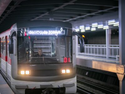 metro subway 1 новости Пасха