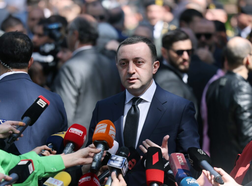 garibashvili jurnalisti новости акция протеста в тбилиси, арест саакашвили, Ираклий Гарибашвили, премьер Грузии