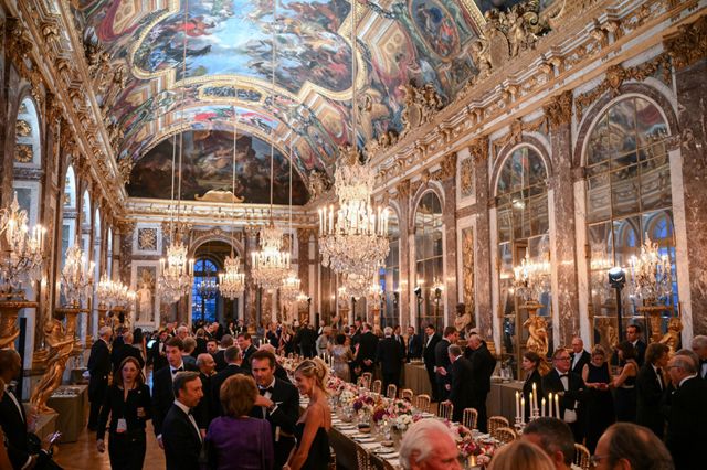 Банкетный зал Версальского дворца