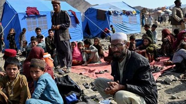 Афганские беженцы покидают Пакистан