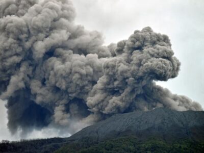 6b096720 9263 11ee 833d 0f8d294ddc97 Новости BBC извержение вулкана, Индонезия
