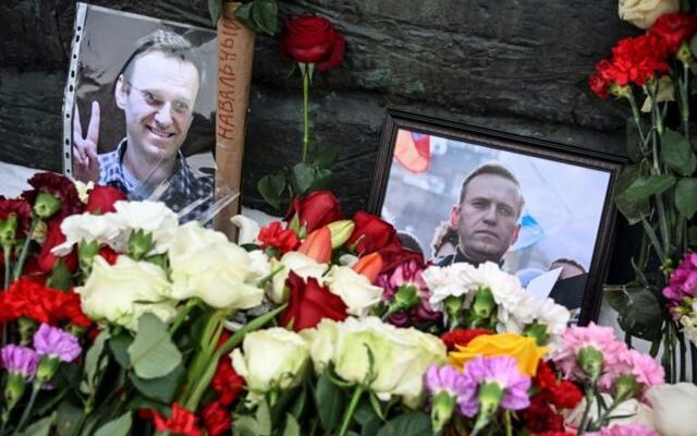 navalnii новости акция, Алексей Навальный, консульство, похороны