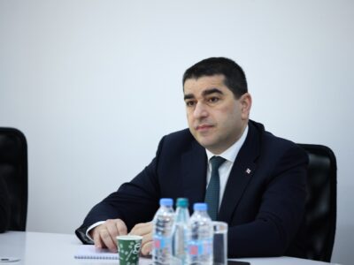 papuashvili 4 Спикер парламента Спикер парламента