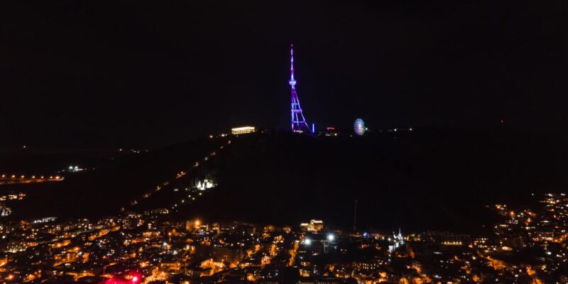 telebashnia новости международный день борьбы с раком, мэрия Тбилиси, сакребуло, телебашня