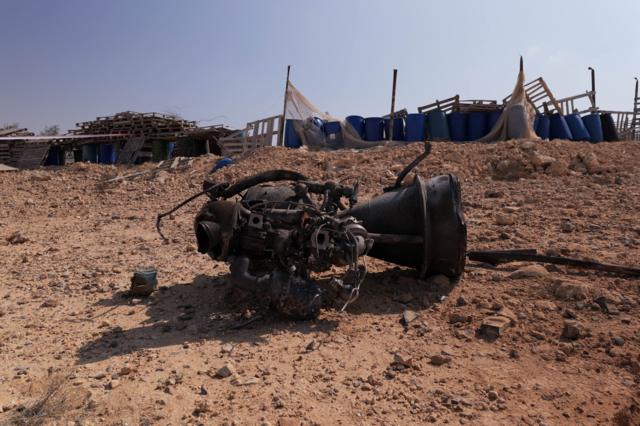 Обломки ракеты, которые, по данным Израиля, ранили девочку возле города Арада в Иудейской пустыне