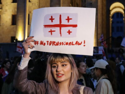 ara rusul kanons e1713088223518 новости акция протеста в тбилиси, Грузия-ЕС, закон об иноагентах, парламент Грузии, российский закон