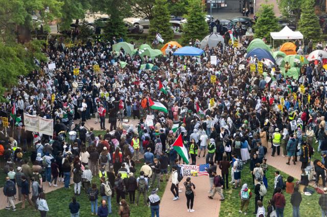протесты в Университете Джорджа Вашингтона
