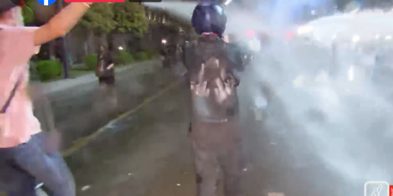 image 5 новости акция протеста в тбилиси, водомет, закон об иноагентах в грузии, спецназ