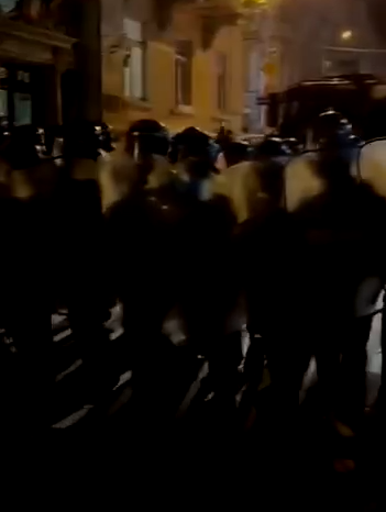 img 6747.mp4 000001214 e1714499742294 новости акция протеста в тбилиси, закон об иноагентах в грузии, слезоточивый газ